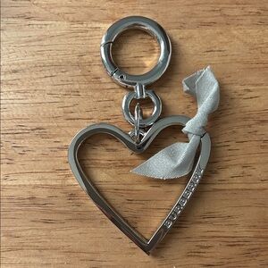 GWP Burberry Metallic Heart Key Holder/Bag Charmwith Ribbon
